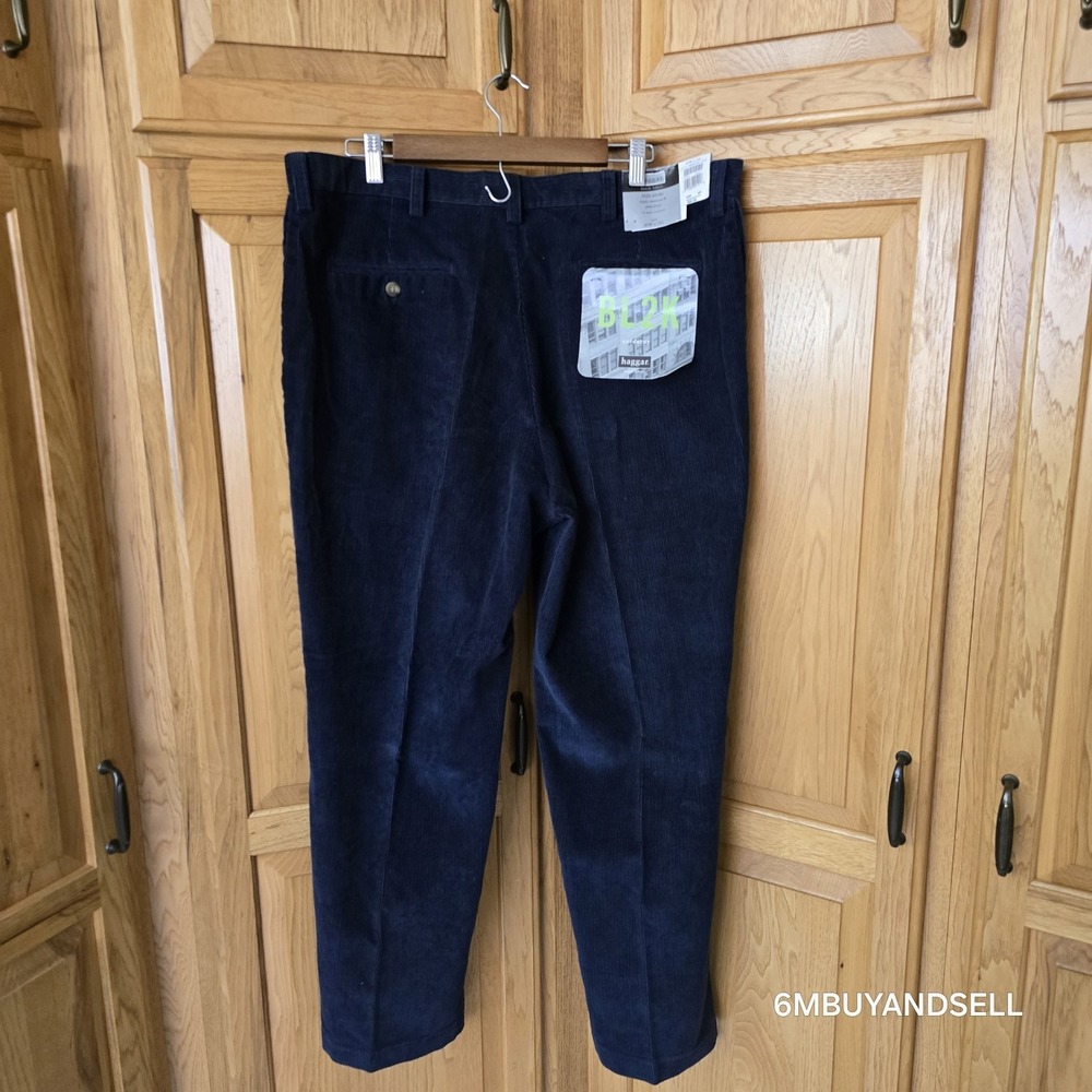 Haggar Black Label BL2K Corduroy Pants NWT Mens 40x30 Navy Blue Front 11-Wale